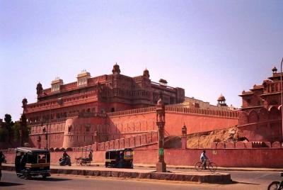 Guided Bikaner City Tour With Drop Off at Jodhpur Guided Bikaner City Tour With Drop Off at Jodhpur