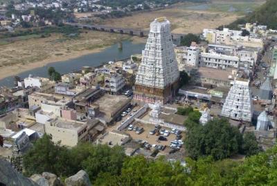 Chennai to Srikalahasti Temple & Sri Venkateswara Temple Day Tour