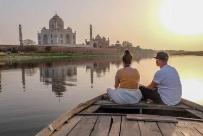 Overnight Agra Tour From Chennai with Return Flights