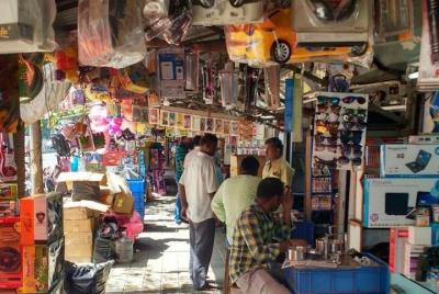 Shopping and Bazaar trail in Chennai