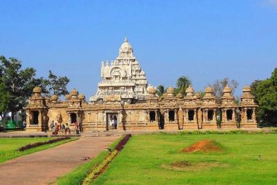Full Day Tour to Kanchipuram and UNESCO's Mahabalipuram with Private Transfer