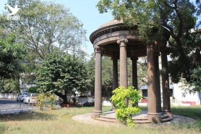 Walking Trip to Chennai Fort St. George Walking Trip to Chennai Fort St. George