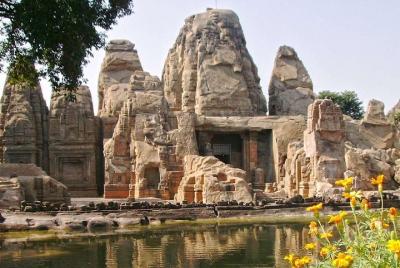 Historical Tour including Unesco Kangra fort & Rock cut temple from Dharamshala Historical Tour including Unesco Kangra fort & Rock cut temple from Dharamshala