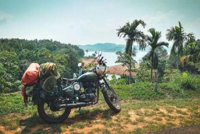Royal Enfield 350cc for self-drive