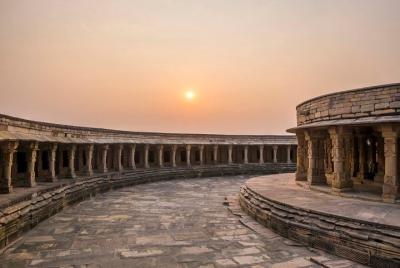 Mitawali, Padawali & Bateshwar Temple (Day excursion from Gwalior) Mitawali, Padawali & Bateshwar Temple (Day excursion from Gwalior)