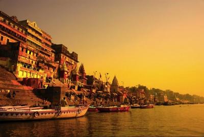 Varanasi in a Weekend ex-Hyderabad: A Private Guided Heritage Luxury Trip Varanasi in a Weekend ex-Hyderabad: A Private Guided Heritage Luxury Trip