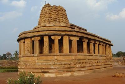 Hyderabad, Bijapur, Badami & Hampi Tour Hyderabad, Bijapur, Badami & Hampi Tour