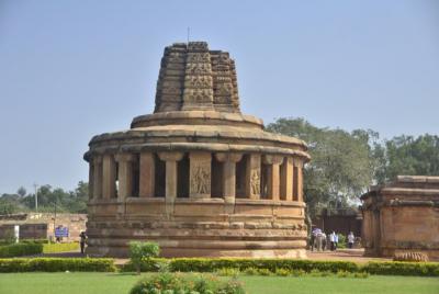 Hampi Tour from Hyderabad, including Badami, Aihole & Pattadakal
