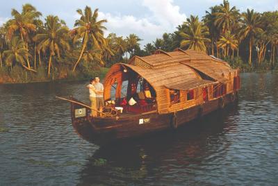 Fort Palaces, Temple & Backwater Fort Palaces, Temple & Backwater