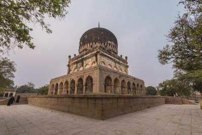 Half day tour of Goldconda Fort Hyderabad