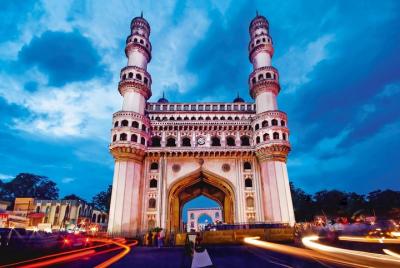 Half day tour of Hyderabad including Salarjung Museum