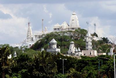 Spiritual Trails of Hyderabad (2 Hours Guided Temples Walking Tour) Spiritual Trails of Hyderabad (2 Hours Guided Temples Walking Tour)