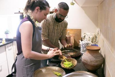 Private Hyderabadi Cooking Class with a Local Family