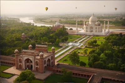 1-Day Trip to The Taj Mahal, Agra from Hyderabad with Commercial Return Flights 1-Day Trip to The Taj Mahal, Agra from Hyderabad with Commercial Return Flights