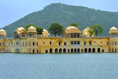 Private Full Day Jaipur City Tour with Various Options Private Full Day Jaipur City Tour with Various Options