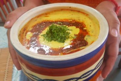 Cook and Dine in an Old Haveli with a Local family in Jaipur