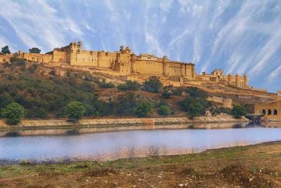 3 Days Jaipur Tour With Stay & Dinner with an Traditional Indian Family 3 Days Jaipur Tour With Stay & Dinner with an Traditional Indian Family