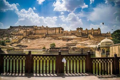 Private Full Day Tour of Jaipur Private Full Day Tour of Jaipur