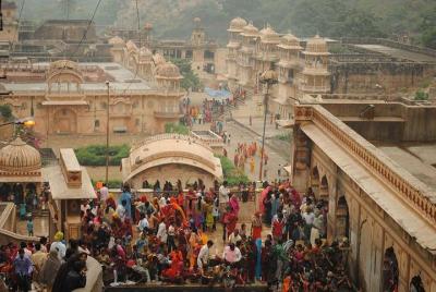 Half Day City Tour of Jaipur visit the Monkey Temple Half Day City Tour of Jaipur visit the Monkey Temple