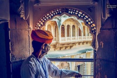 Jaipur City Palace, Hawa Mahal & Jantar Mantar Private Tour