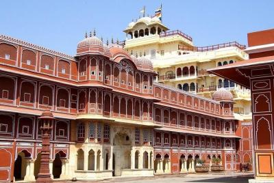 Half Day Tour of the walked city of Jaipur