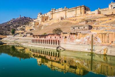 Jaipur: Skip-the-Line Amber Fort E-tickets & guide Admission Jaipur: Skip-the-Line Amber Fort E-tickets & guide Admission