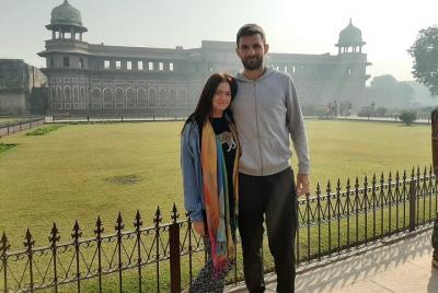 Full day Taj & Fort tour from Jaipur Full day Taj & Fort tour from Jaipur