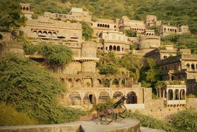 Private Abhaneri Stepwell Day Tour from Jaipur with Bhangarh, Most Haunted Place