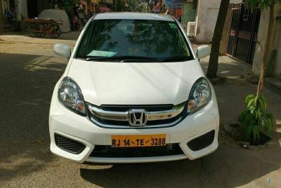 Jaipur Airport Transfer (Jaipur Airport to Hotels and Homes) in J