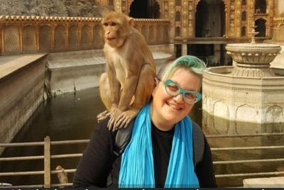 Pink city private Taxi service and food Tour by Rickshaw (Tuktuk) with pick-up. Pink city private Taxi service and food Tour by Rickshaw (Tuktuk) with pick-up.