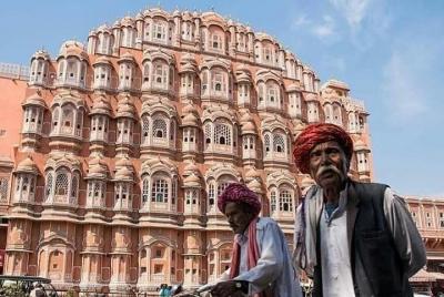Morning/ Evening - Walk through streets of Jaipur Morning/ Evening - Walk through streets of Jaipur