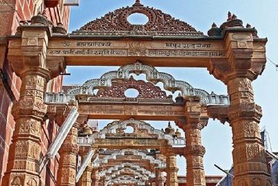 Camel Safari at Osian with exclusive dinner from Jodhpur