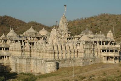 Private Transfer from Jodhpur to Udaipur with Ranakpur Jain Templ Private Transfer from Jodhpur to Udaipur with Ranakpur Jain Templ