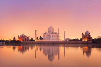 2-Day Tour to The Taj Mahal and Agra from Kochi with Commercial Return Flights 2-Day Tour to The Taj Mahal and Agra from Kochi with Commercial Return Flights