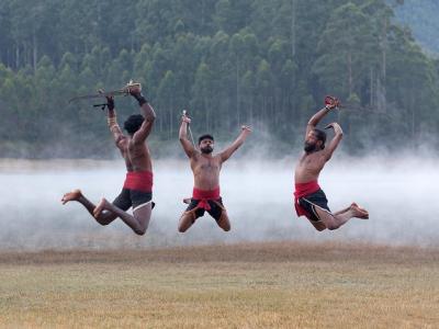 Skip the Line: Experience Kalaripayattu in Kochi Ticket Skip the Line: Experience Kalaripayattu in Kochi Ticket