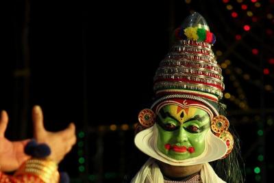 Kathakali Classical Dance Performance with Dinner Kathakali Classical Dance Performance with Dinner