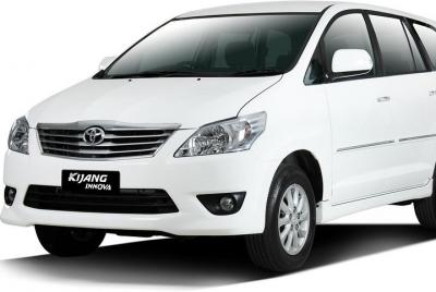 Private Transfer: Cochin Airport (COK) to Munnar Private Transfer: Cochin Airport (COK) to Munnar