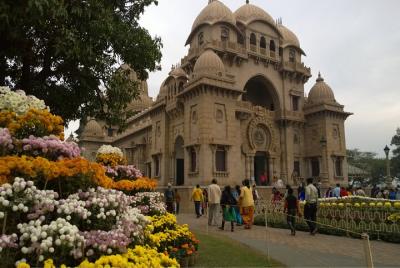 Best of Kolkata (Guided Halfday Sightseeing Tour by Car) Best of Kolkata (Guided Halfday Sightseeing Tour by Car)