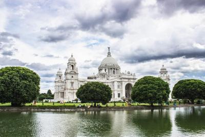Kolkata city tour discover Temple, Monuments & Museum Kolkata city tour discover Temple, Monuments & Museum