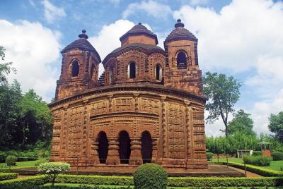 Kolkata to Bishnupur Full-Day Private Tour with Pickup Kolkata to Bishnupur Full-Day Private Tour with Pickup