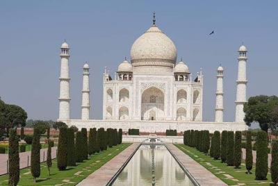 Kolkata to Taj Mahal Sunrise and Sunset overnight tour with return flights Kolkata to Taj Mahal Sunrise and Sunset overnight tour with return flights