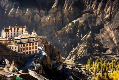 Tourisct Highlights of Leh (Guided Fullday Sightseeing Tour by Car) Tourisct Highlights of Leh (Guided Fullday Sightseeing Tour by Car)