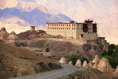 8-Days Heavenly Himalayas- LEH-LADAKH 8-Days Heavenly Himalayas- LEH-LADAKH