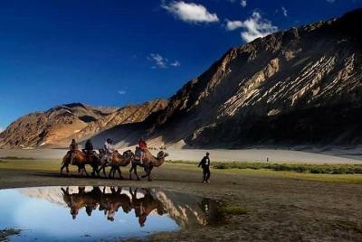 LEH LADAKH TOUR (5 Nights /6 Days) LEH LADAKH TOUR (5 Nights /6 Days)