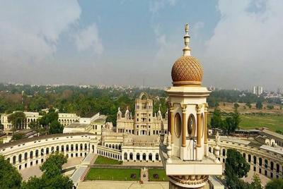 La Martiniere Decoded