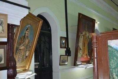 Private Walking Tour of Kaiserbagh Palace Complex Private Walking Tour of Kaiserbagh Palace Complex