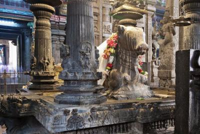 Tourisct Highlights of the Madurai (Guided Fullday Sightseeing Tour by Car) Tourisct Highlights of the Madurai (Guided Fullday Sightseeing Tour by Car)