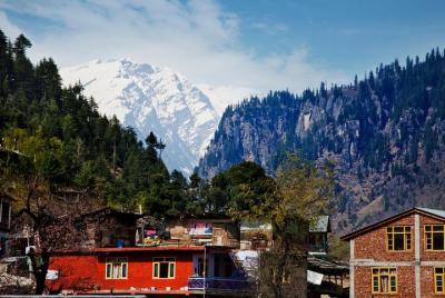 Heritage & Cultural Walking Tour Manali (2 Hours Guided Walking Tour) Heritage & Cultural Walking Tour Manali (2 Hours Guided Walking Tour)