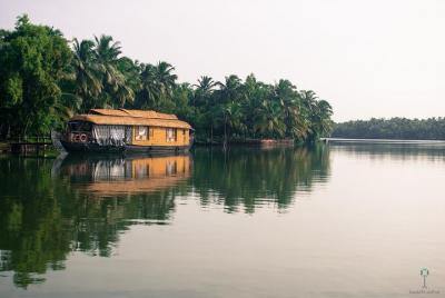 Houseboat Cruise in Bekal from Mangalore Houseboat Cruise in Bekal from Mangalore
