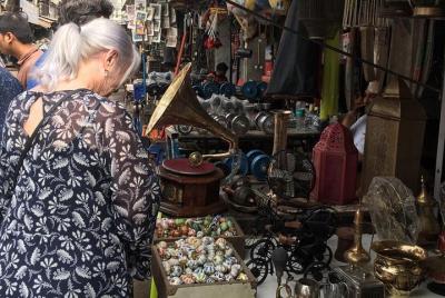 Private Guided Shopping Tour of Mumbai Private Guided Shopping Tour of Mumbai